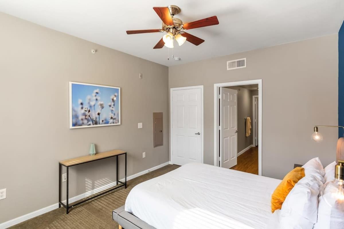 Trendy Place To Stay In Downtown Next To Convention Center Ντάλλας Εξωτερικό φωτογραφία