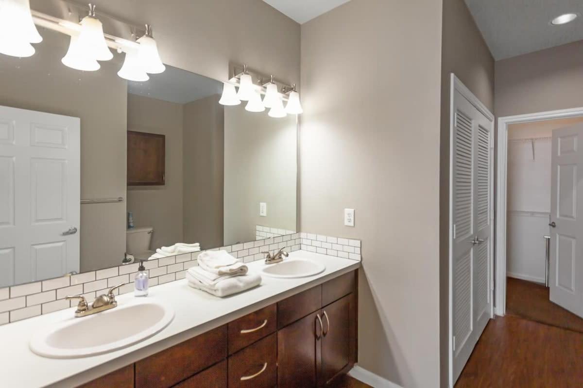Trendy Place To Stay In Downtown Next To Convention Center Ντάλλας Εξωτερικό φωτογραφία